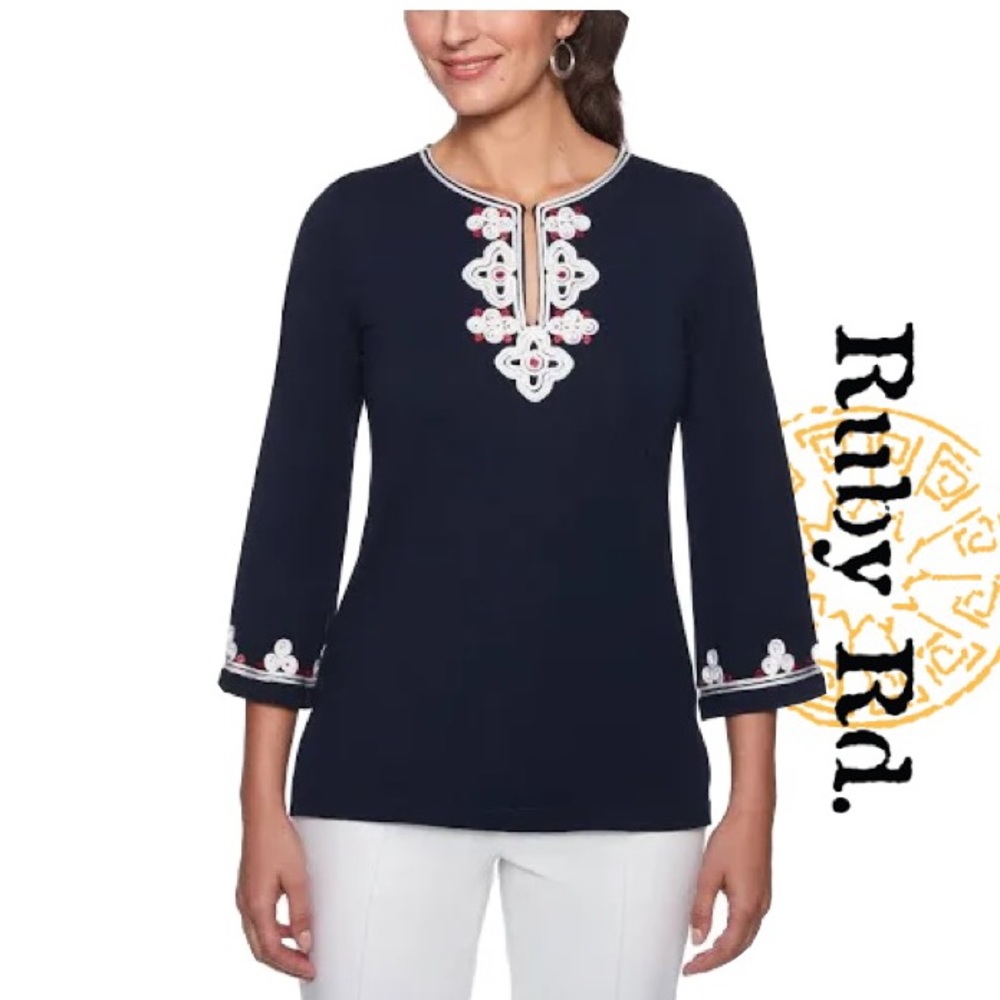 RUBY ROAD Elegant Cote D'Azur Embroidered Split Neck Knit Top Sz M